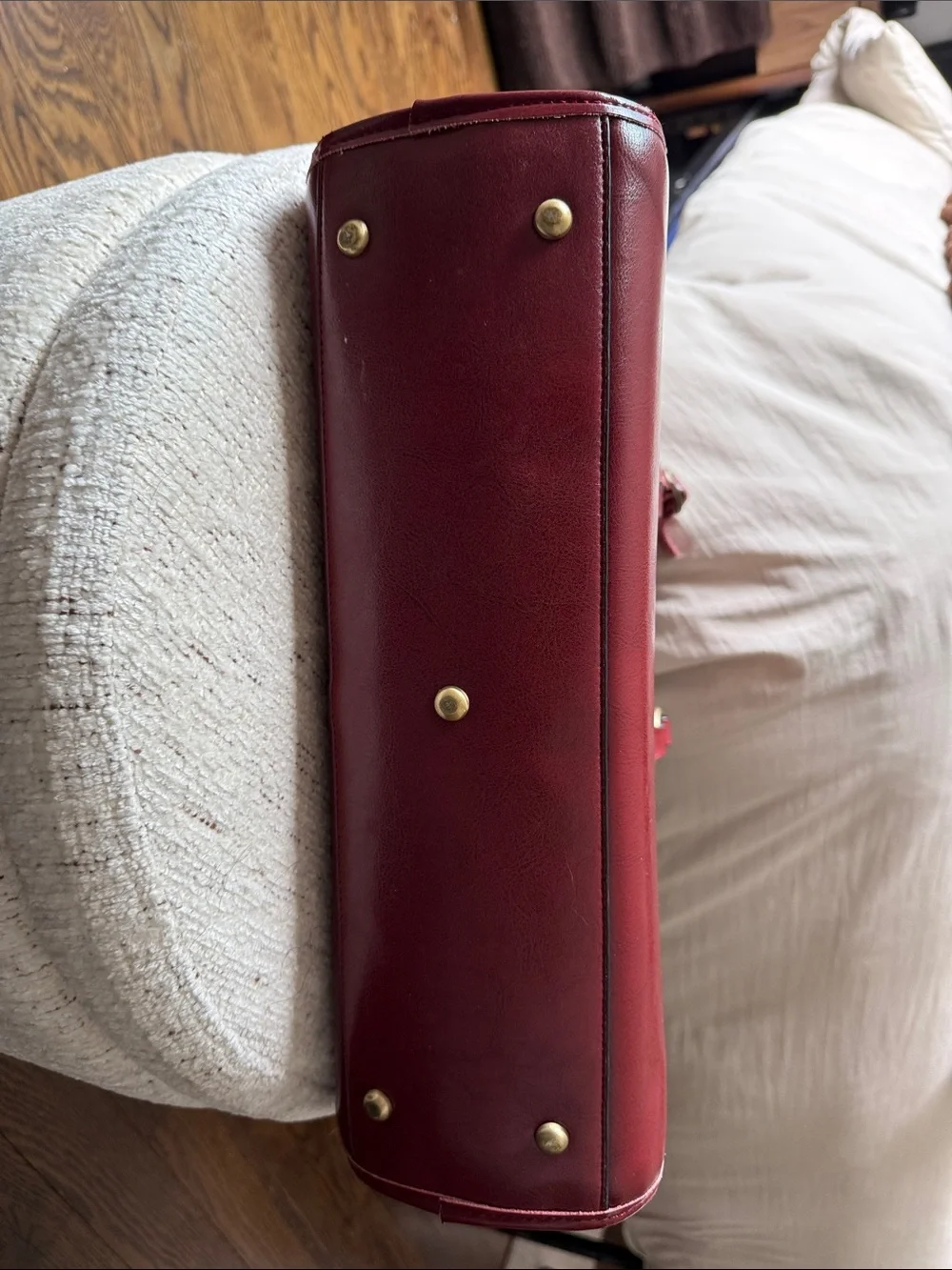 Kattee Women’s Genuine Leather Laptop Bag
